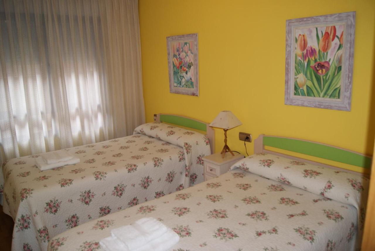 Apartamento El Caminito Apartment Понферада Екстериор снимка