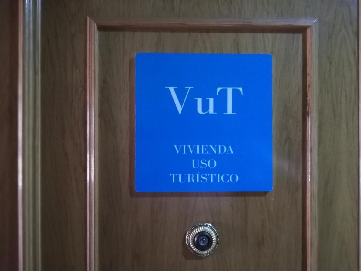 Apartamento El Caminito Apartment Понферада Екстериор снимка